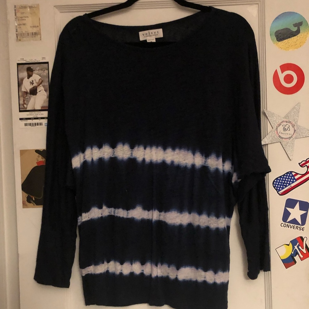 blue and white striped tie dye batwing sleeve top